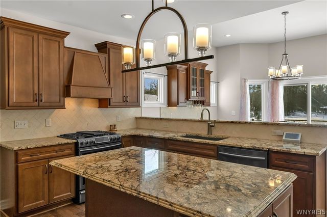 2090 Finnegan Drive, Elma, NY 14059