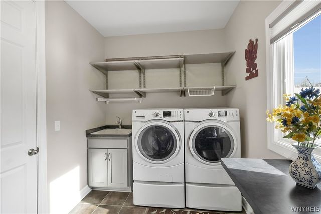 2090 Finnegan Drive, Elma, NY 14059