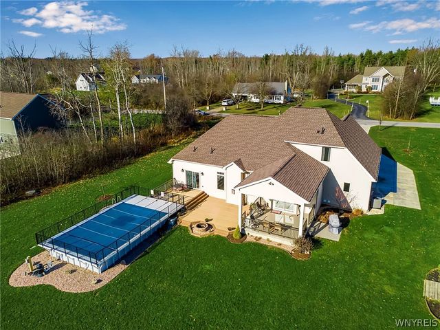 2090 Finnegan Drive, Elma, NY 14059