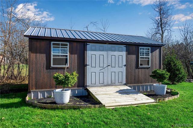 2090 Finnegan Drive, Elma, NY 14059