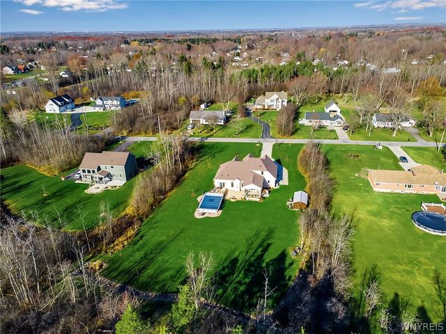 2090 Finnegan Drive, Elma, NY 14059