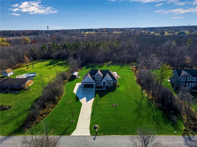 2090 Finnegan Drive, Elma, NY 14059