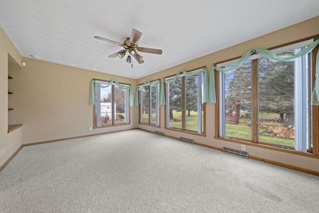 728 Nantucket Drive, Janesville, WI 53546