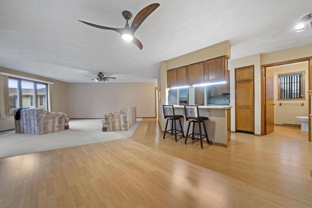 728 Nantucket Drive, Janesville, WI 53546