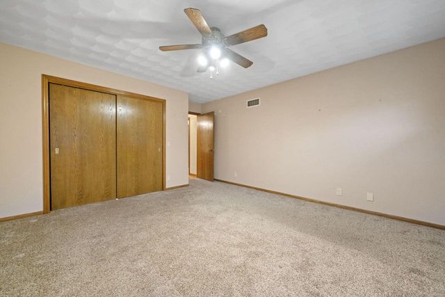 728 Nantucket Drive, Janesville, WI 53546