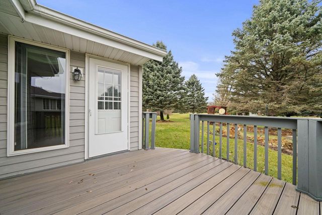 728 Nantucket Drive, Janesville, WI 53546