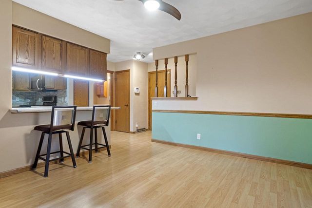 728 Nantucket Drive, Janesville, WI 53546