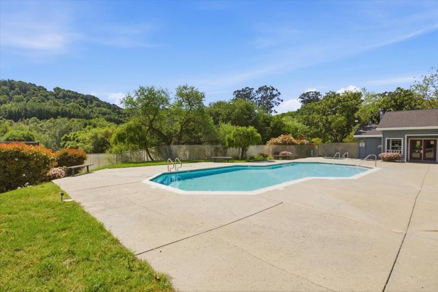 7595 Canyon Meadow Circle H, Pleasanton, CA 94588