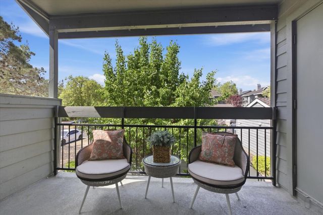 7595 Canyon Meadow Circle H, Pleasanton, CA 94588