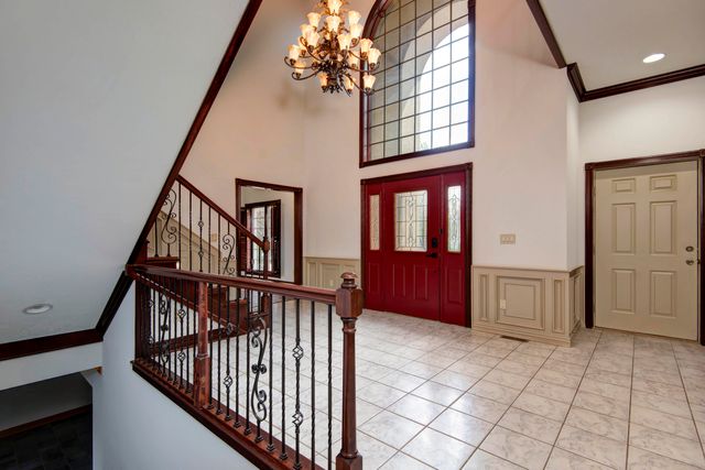 6307 S Meadowview Drive, Ozark, MO 65721