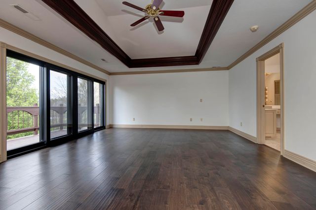 6307 S Meadowview Drive, Ozark, MO 65721