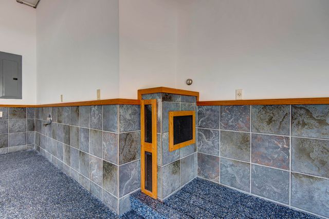 6307 S Meadowview Drive, Ozark, MO 65721