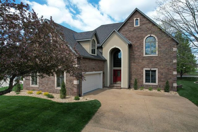 6307 S Meadowview Drive, Ozark, MO 65721
