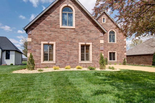 6307 S Meadowview Drive, Ozark, MO 65721