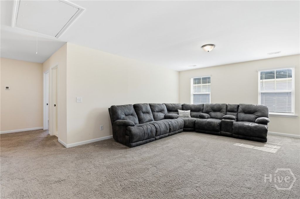 Image 39 of property listing at 88 Winslow Circle, Savannah, GA 31407