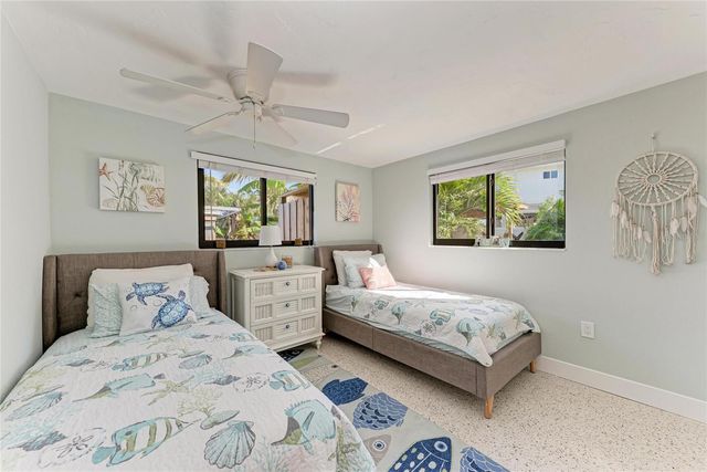 730 FOX STREET, Longboat Key, FL 34228