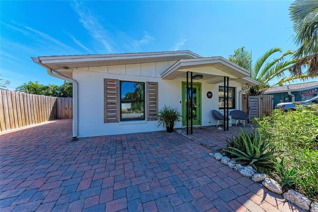 730 FOX STREET, Longboat Key, FL 34228