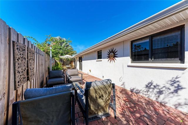 730 FOX STREET, Longboat Key, FL 34228