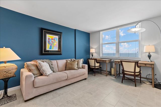 4511 S Ocean Boulevard 805, Highland Beach, FL 33487