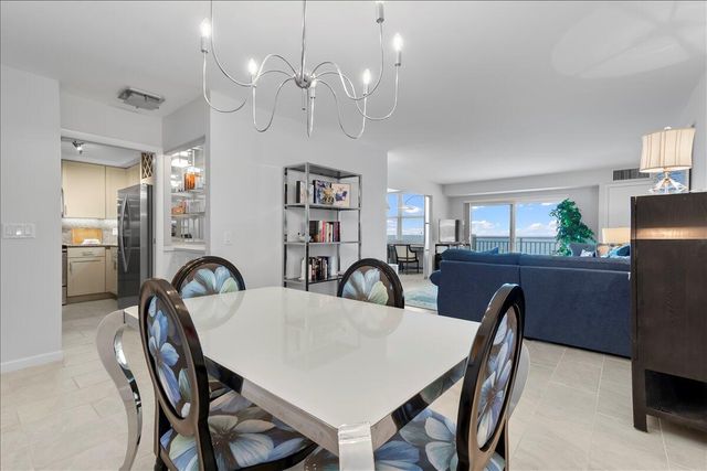 4511 S Ocean Boulevard 805, Highland Beach, FL 33487