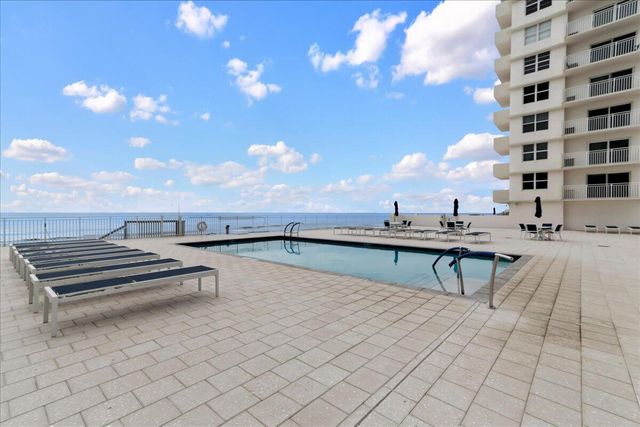 4511 S Ocean Boulevard 805, Highland Beach, FL 33487