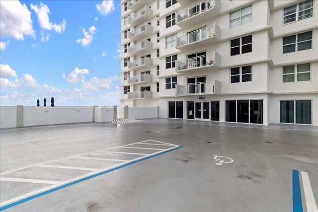 4511 S Ocean Boulevard 805, Highland Beach, FL 33487