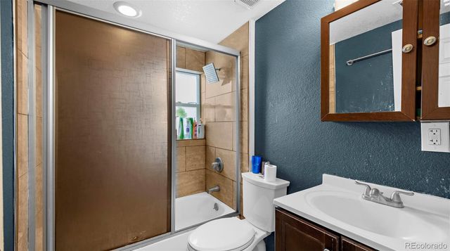 5322 Lincoln Street, Denver, CO 80216