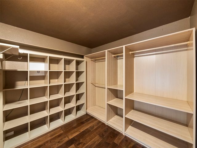 9943 Red Cedar Drive, Frisco, TX 75035