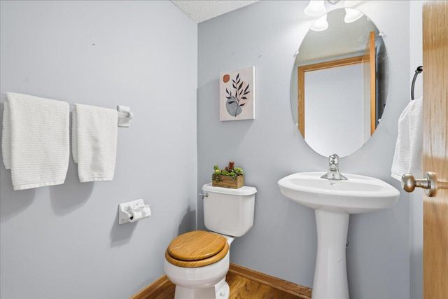 6933 Prairie Court S, Cottage Grove, MN 55016