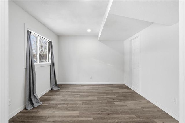 6933 Prairie Court S, Cottage Grove, MN 55016