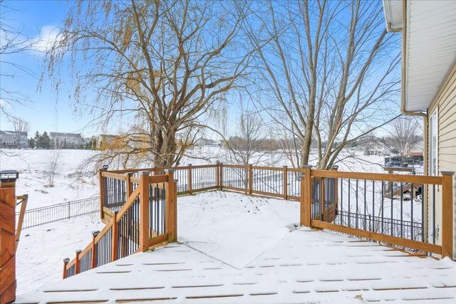 6933 Prairie Court S, Cottage Grove, MN 55016