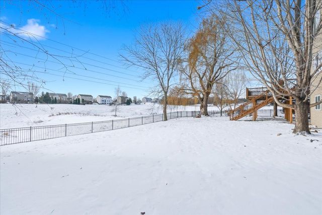 6933 Prairie Court S, Cottage Grove, MN 55016