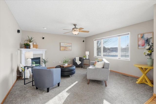 6933 Prairie Court S, Cottage Grove, MN 55016