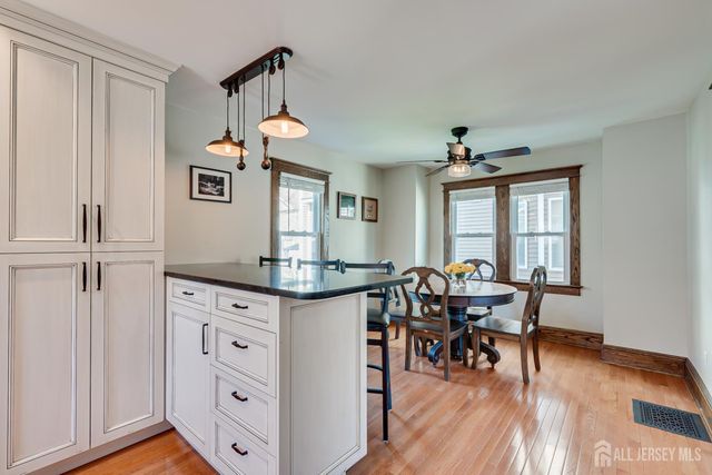 121 Columbia Avenue, Metuchen, NJ 08840