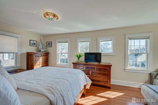 121 Columbia Avenue, Metuchen, NJ 08840