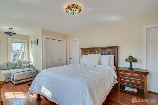 121 Columbia Avenue, Metuchen, NJ 08840