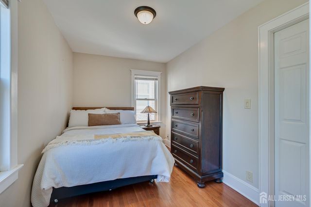 121 Columbia Avenue, Metuchen, NJ 08840