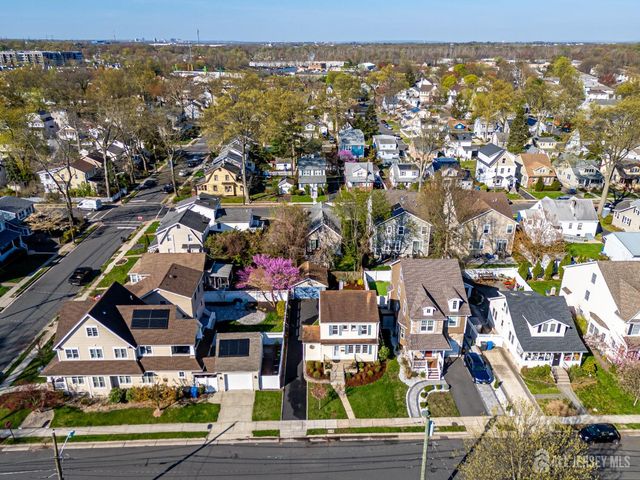 121 Columbia Avenue, Metuchen, NJ 08840