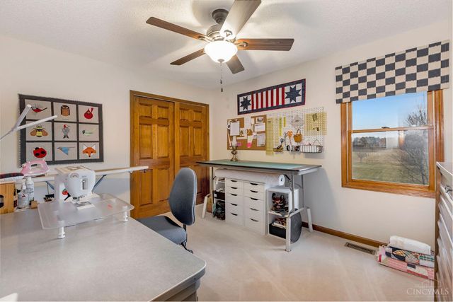 2136 Stillwell Beckett Road, Hanover Twp, OH 45013