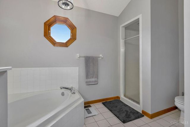 2136 Stillwell Beckett Road, Hanover Twp, OH 45013