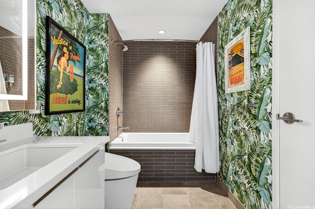 1001 Queen Street 2110, Honolulu, HI 96814