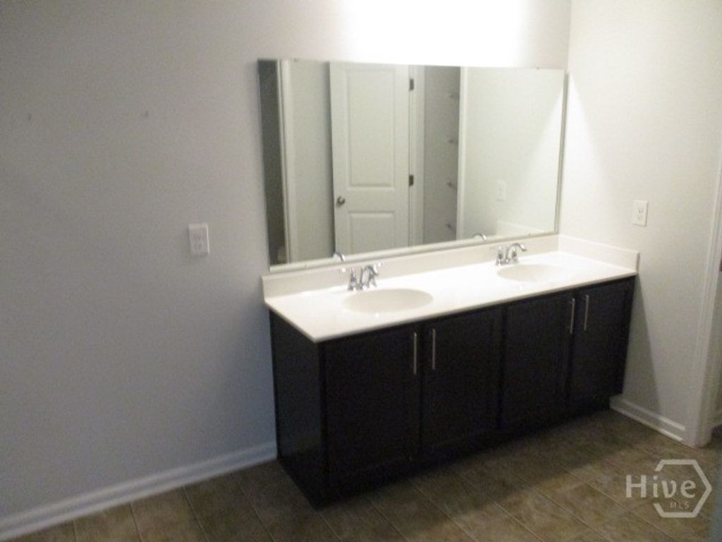 Image 12 of property listing at 153 Caribbean Village Drive, Guyton, GA 31312