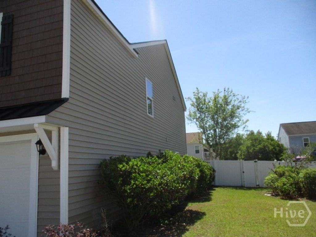Image 16 of property listing at 153 Caribbean Village Drive, Guyton, GA 31312