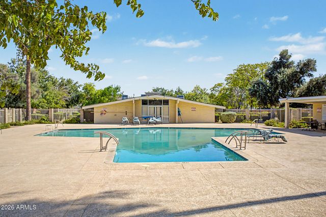 8510 E MONTEBELLO Avenue, Scottsdale, AZ 85250