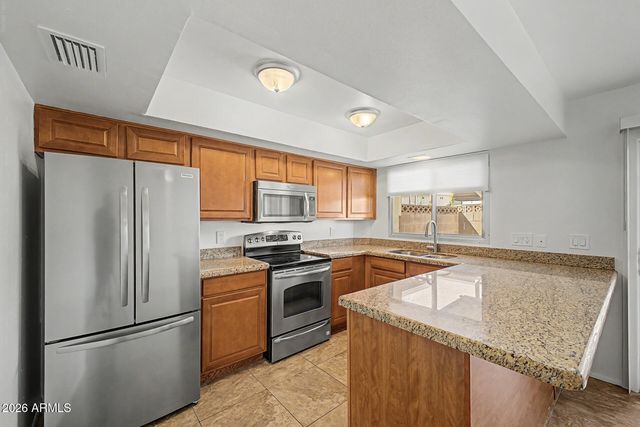 8510 E MONTEBELLO Avenue, Scottsdale, AZ 85250
