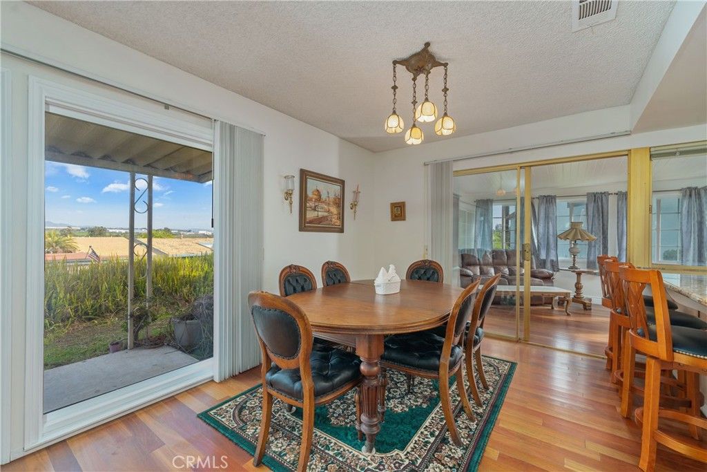 Image 10 of property listing at 3808 Vista Campana S, Oceanside, CA 92057