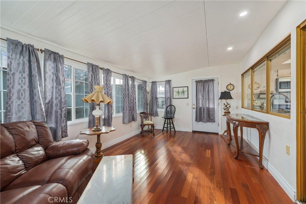 Image 16 of property listing at 3808 Vista Campana S, Oceanside, CA 92057