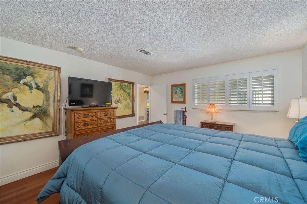 Image 18 of property listing at 3808 Vista Campana S, Oceanside, CA 92057