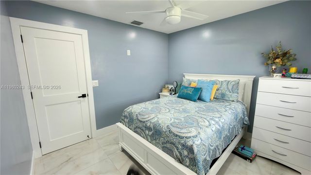 30605 SW 152nd Ct, Homestead, FL 33033