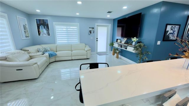 30605 SW 152nd Ct, Homestead, FL 33033